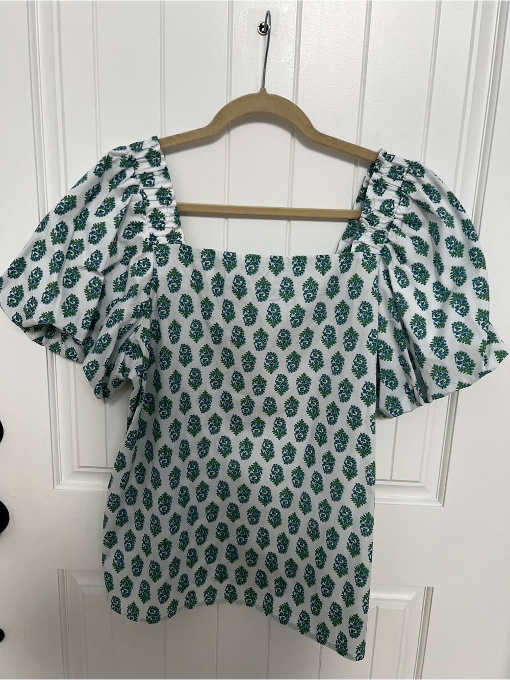 CeCe White & Green Paisley Print Puff Sleeve Square Neck Blouse Size Large - Picture 5 of 7